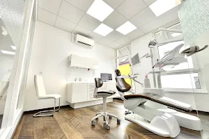 Praxis für Zahnmedizin Medic Dentist Alexander Varich image