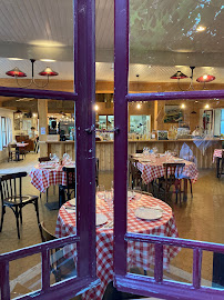 Atmosphère du Restaurant Chez Magne - Hôtel de la Plage à Lège-Cap-Ferret - n°7
