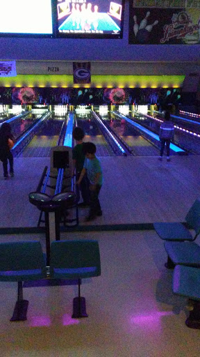 Sports Bar «Ledgeview Lanes Inc», reviews and photos, 170 Prairie Rd, Fond du Lac, WI 54935, USA