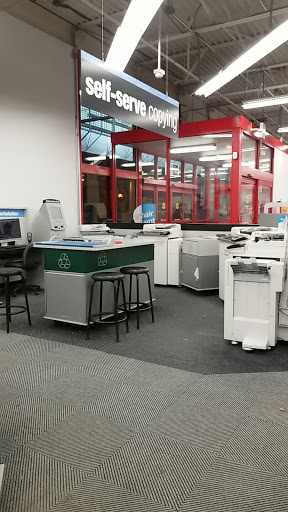 Office Supply Store «Staples», reviews and photos, 2550 Albany Ave, West Hartford, CT 06117, USA