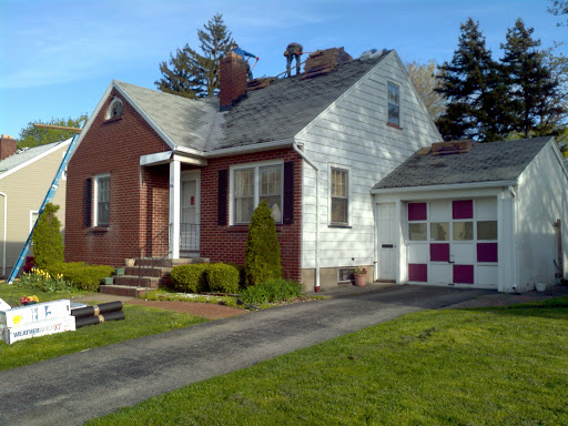 Roofing Contractor «Trinity Home Renovations», reviews and photos, 758 South Ave, Rochester, NY 14620, USA