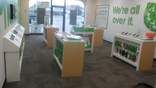 Cell Phone Store «Cricket Wireless Authorized Retailer», reviews and photos, 5655 Dixie Hwy, Waterford Twp, MI 48329, USA