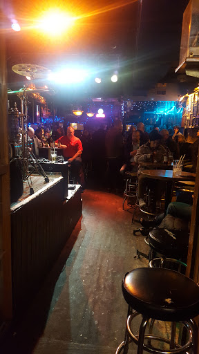 Live Music Venue «B.L.U.E.S.», reviews and photos, 2519 N Halsted St, Chicago, IL 60657, USA