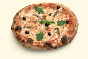 Pizzeria Genziana image