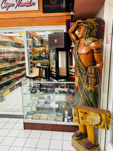 Tobacco Shop «Tobacco Palace & Vape Shop Gainesville», reviews and photos, 235 Pearl Nix Pkwy #2, Gainesville, GA 30501, USA