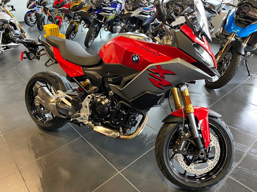 Motorcycle Dealer «BMW, Indian, and Slingshot Woodlands», reviews and photos, 198 Ed English Dr, Shenandoah, TX 77385, USA