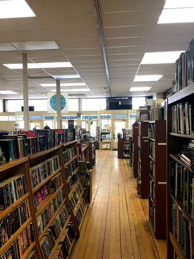 Used Book Store «Pearl Street Books», reviews and photos, 323 Pearl St, La Crosse, WI 54601, USA
