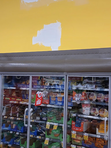 Shopping Mall «Poplar Plaza Shopping Center», reviews and photos, 3440 Poplar Ave, Memphis, TN 38111, USA