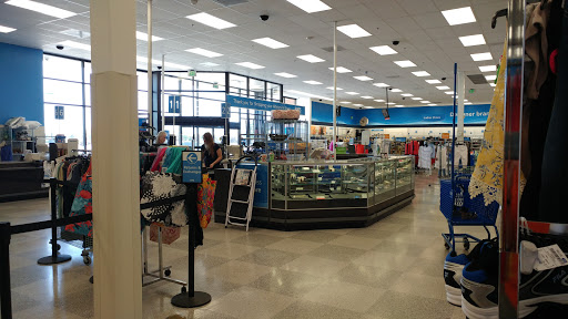 Clothing Store «Ross Dress for Less», reviews and photos, 1275 W Pearce Blvd, Wentzville, MO 63385, USA