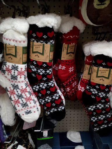 Grocery Store «Grocery Outlet Bargain Market», reviews and photos, 3445 Wheaton Way, Bremerton, WA 98310, USA