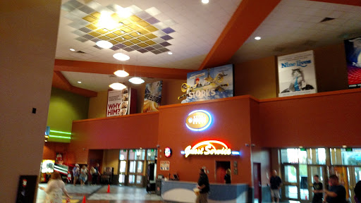 Movie Theater «Regal Cinemas Streets of Indian Lake 16 & IMAX», reviews and photos, 300 Indian Lake Blvd, Hendersonville, TN 37075, USA