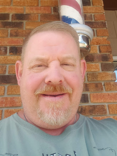 Barber Shop «Cox S Barber Shop», reviews and photos, 2329 Government St, Ocean Springs, MS 39564, USA