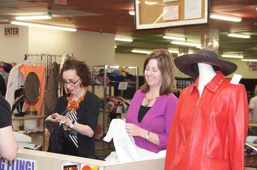 Thrift Store «Nearly New Thrift Shop», reviews and photos, 1250 Bardstown Rd # 114, Louisville, KY 40204, USA