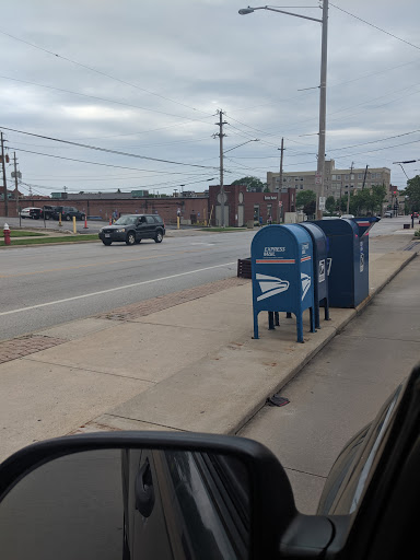 Shipping and Mailing Service «The UPS Store», reviews and photos, 14837 Detroit Ave, Lakewood, OH 44107, USA