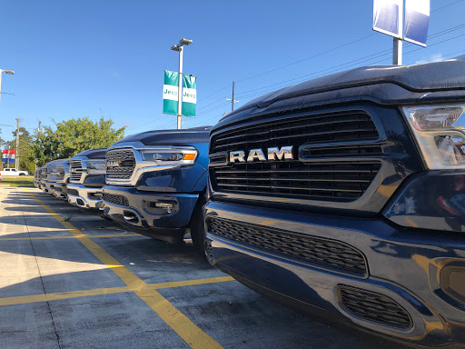Car Dealer «Rainbow Chrysler Dodge Jeep LLC», reviews and photos, 301 River Highlands Blvd, Covington, LA 70433, USA