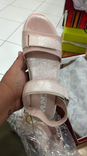 Tiendas para comprar sandalias clarks mujer Toluca de Lerdo