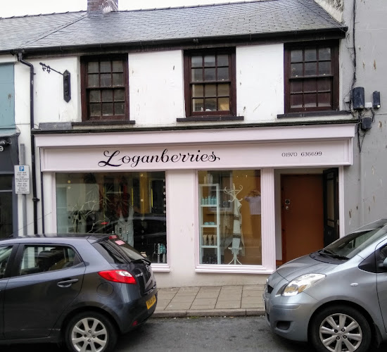 Reviews of Loganberries in Aberystwyth - Barber shop