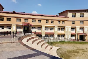 SOBAN SINGH JEENA GOVERNMENT INSTITUTE OF MEDICAL SCIENCE & RESEARCH, ALMORA image