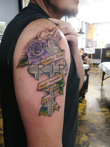 Tattoo Shop «Noble sparrow tattoo», reviews and photos, 4212 N Jackson Hwy, Sheffield, AL 35660, USA