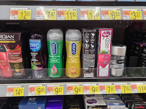 Discount Store «Walmart», reviews and photos, 55 Brooksby Village Way, Danvers, MA 01923, USA