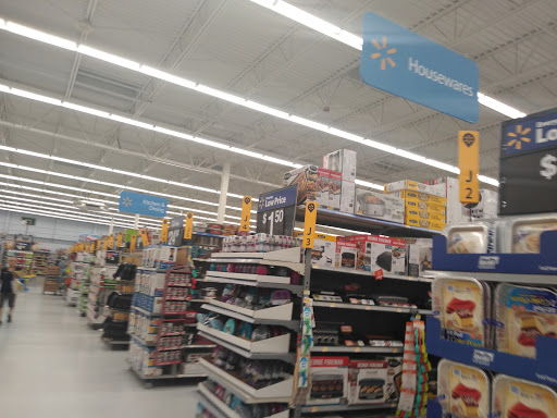 Department Store «Walmart Supercenter», reviews and photos, 39142 Natchez Dr, Slidell, LA 70461, USA