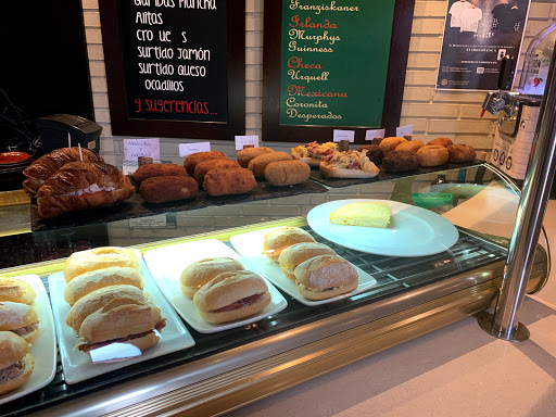 Información y opiniones sobre Cafetería Galileo de Huesca