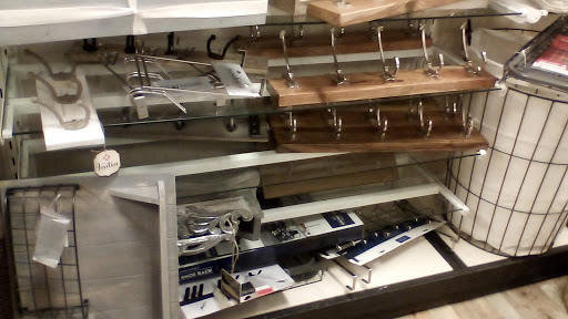 Department Store «HomeGoods», reviews and photos, 2960 W Grant Line Rd, Tracy, CA 95304, USA