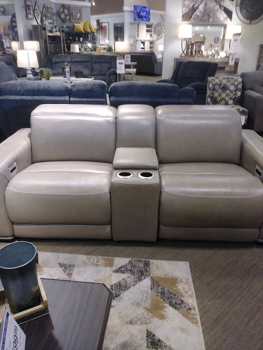 Furniture Store «Ashley HomeStore», reviews and photos, 7502 N Blackstone Ave, Fresno, CA 93720, USA