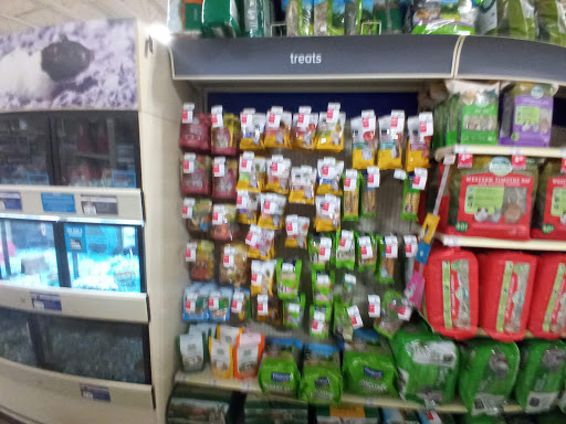 Pet Supply Store «Petco», reviews and photos, 369 S Weber Rd, Romeoville, IL 60446, USA