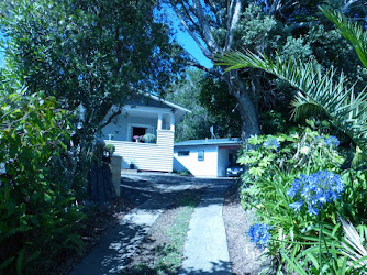 Bungalow on Bell Common