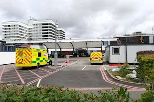 Lister Hospital Emergency Department image