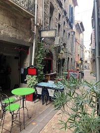 Atmosphère du Pizzeria Les 4 Eléments Restaurant & Street Food à Agde - n°2