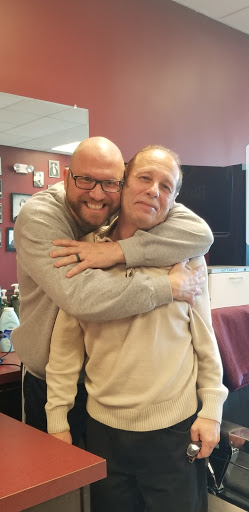 Barber Shop «American Man Barbershop», reviews and photos, 893 S Randall Rd, Elgin, IL 60123, USA