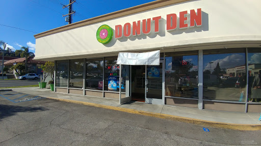 Donut Shop «DONUT DEN», reviews and photos, 4257 Pacific Coast Hwy, Torrance, CA 90505, USA