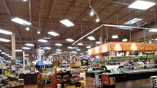 Grocery Store «Fred Meyer», reviews and photos, 19200 SW Martinazzi Ave, Tualatin, OR 97062, USA