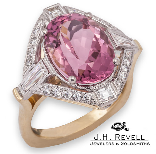 Jewelry Store «Revell Jewelers», reviews and photos, 904 Middle Rd, Bettendorf, IA 52722, USA