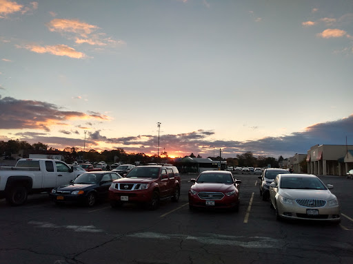 Shopping Mall «Shop City Shopping Center», reviews and photos, 105 Shop City Plaza, Syracuse, NY 13206, USA