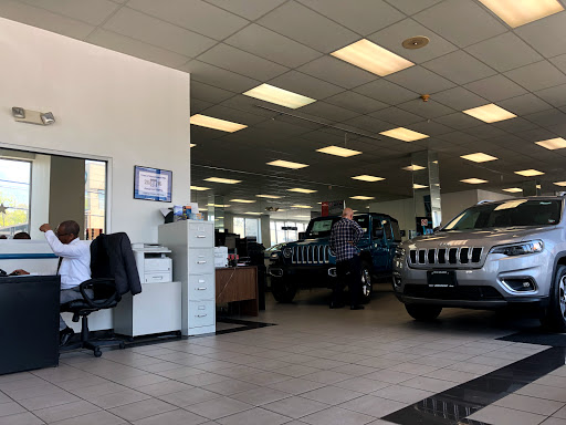Chrysler Dealer «Larchmont Chrysler Jeep Dodge», reviews and photos, 2533 Boston Post Rd, Larchmont, NY 10538, USA