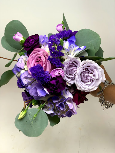 Florist «Pretty Petals Floral Boutique», reviews and photos, 2932 Hillcrest Dr, San Antonio, TX 78201, USA