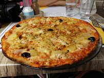 Pizza du Restaurant Le Belvédère à Aiguèze - n°7