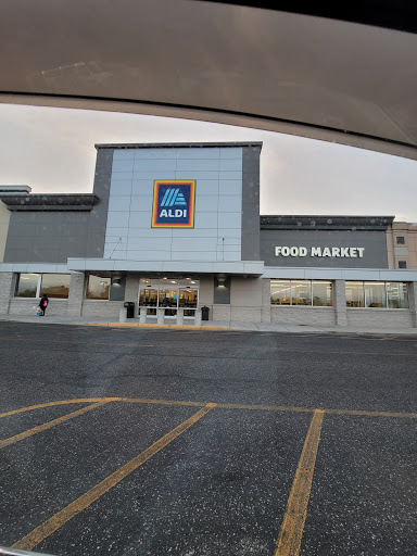 Supermarket «Aldi Store», reviews and photos, 3201 Rte 9 S A, Rio Grande, NJ 08242, USA