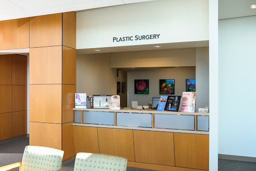 UT Southwestern Plastic Surgery Clinic