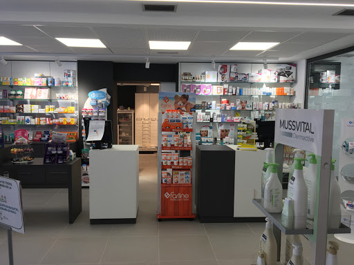 Farmacia Mónica Dávila De Eusebio