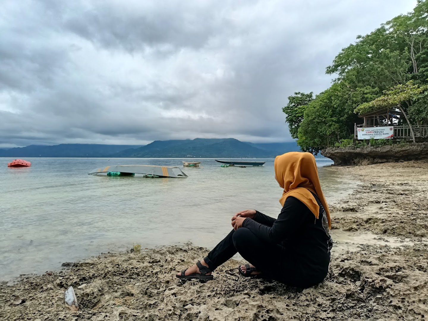 Wisata Pulau Karampuang