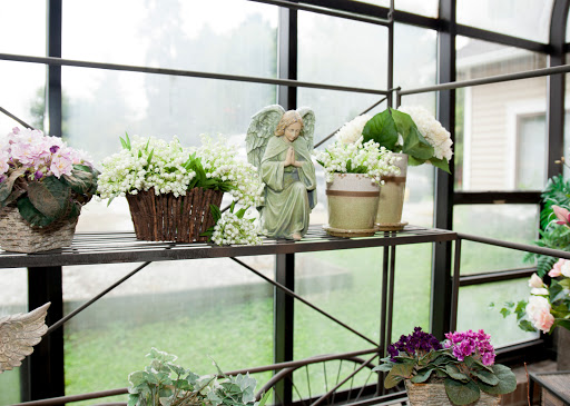 Flower Delivery «Aebersold Florist», reviews and photos, 1217 Silver St, New Albany, IN 47150, USA