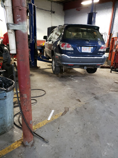 Auto Repair Shop «Independent Import Specialists», reviews and photos, 139 Jackson St, Lawrence, MA 01841, USA
