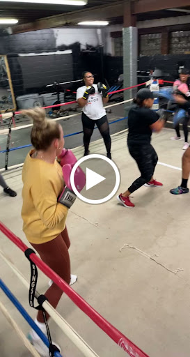 Boxing Gym «Star Status Boxing Gym», reviews and photos, 1115 Cochrans Mill Rd, Pittsburgh, PA 15236, USA