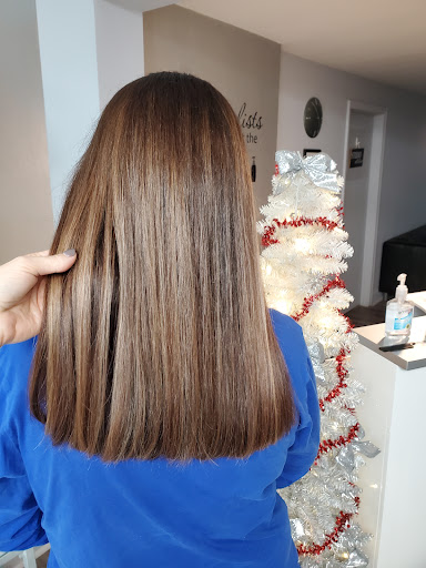 Hair Salon «Mojo Hair Salon & Therapeutic Massage», reviews and photos, 431 New Britain Ave, Newington, CT 06111, USA
