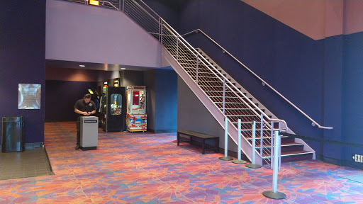 Movie Theater «Pacific Theatres Sherman Oaks 5», reviews and photos, 14424 Milbank St, Sherman Oaks, CA 91423, USA