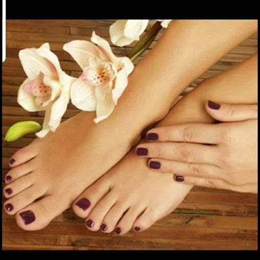 Beauty Salon «Sonia Herbal Beauty Salon», reviews and photos, 5055 N Clark St, Chicago, IL 60640, USA